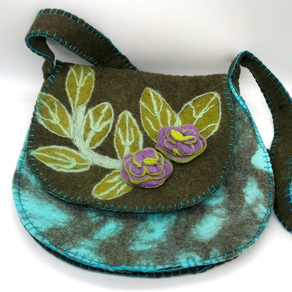 Rising Tide Handbags - Rising Tide 100% Wool Handmade In Nepal CrossBody Purse